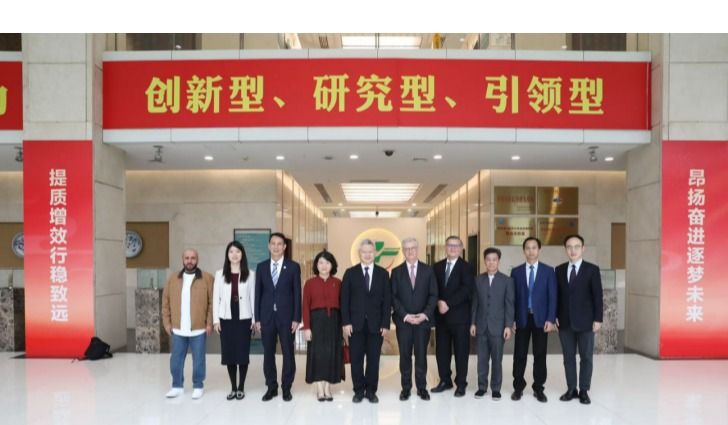 阿联酋哈伊马角政府代表团到访milan米兰官方网站